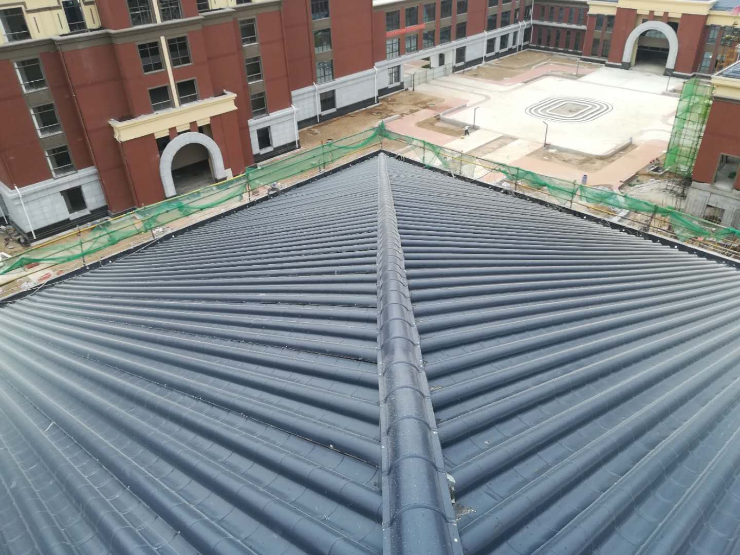 740型連體鋁鎂錳金屬仿古琉璃瓦 740型連體鋁鎂錳金屬仿古琉璃瓦